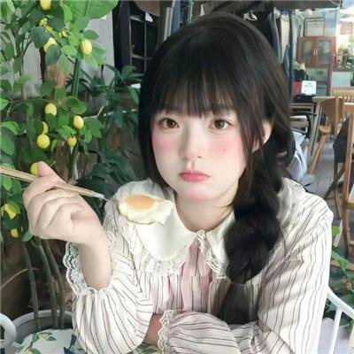 带着魔术盒的男人